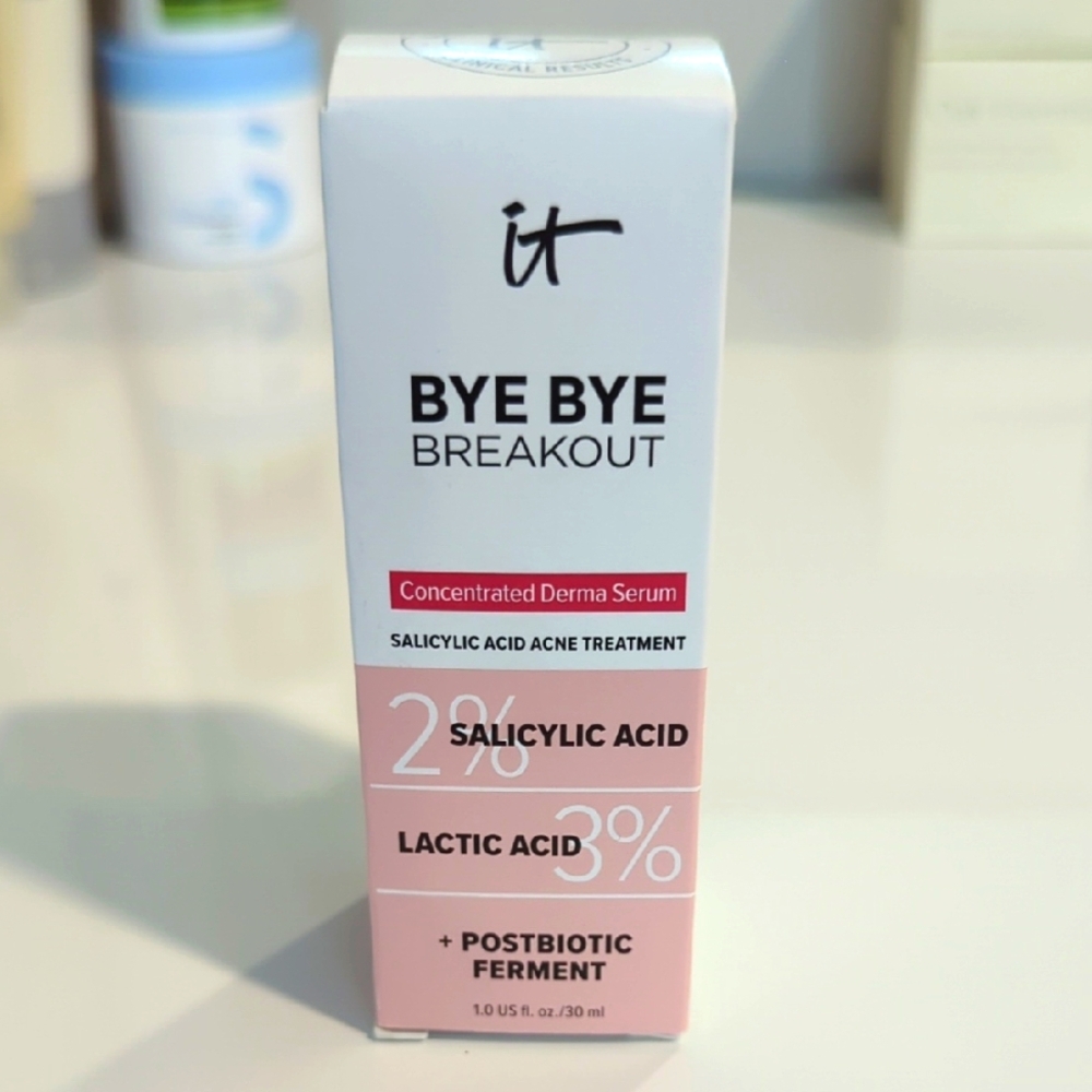 BNIB IT Cosmetics Bye Bye Breakout Concentrated 2% Salicylic Acid Derma Serum